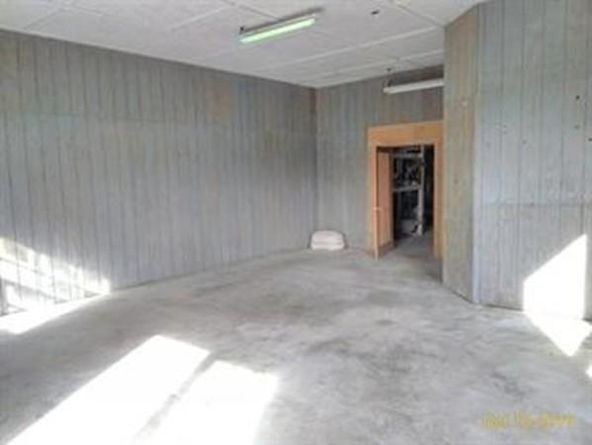 38 E Brookfield Rd, North Brookfield, MA 01535